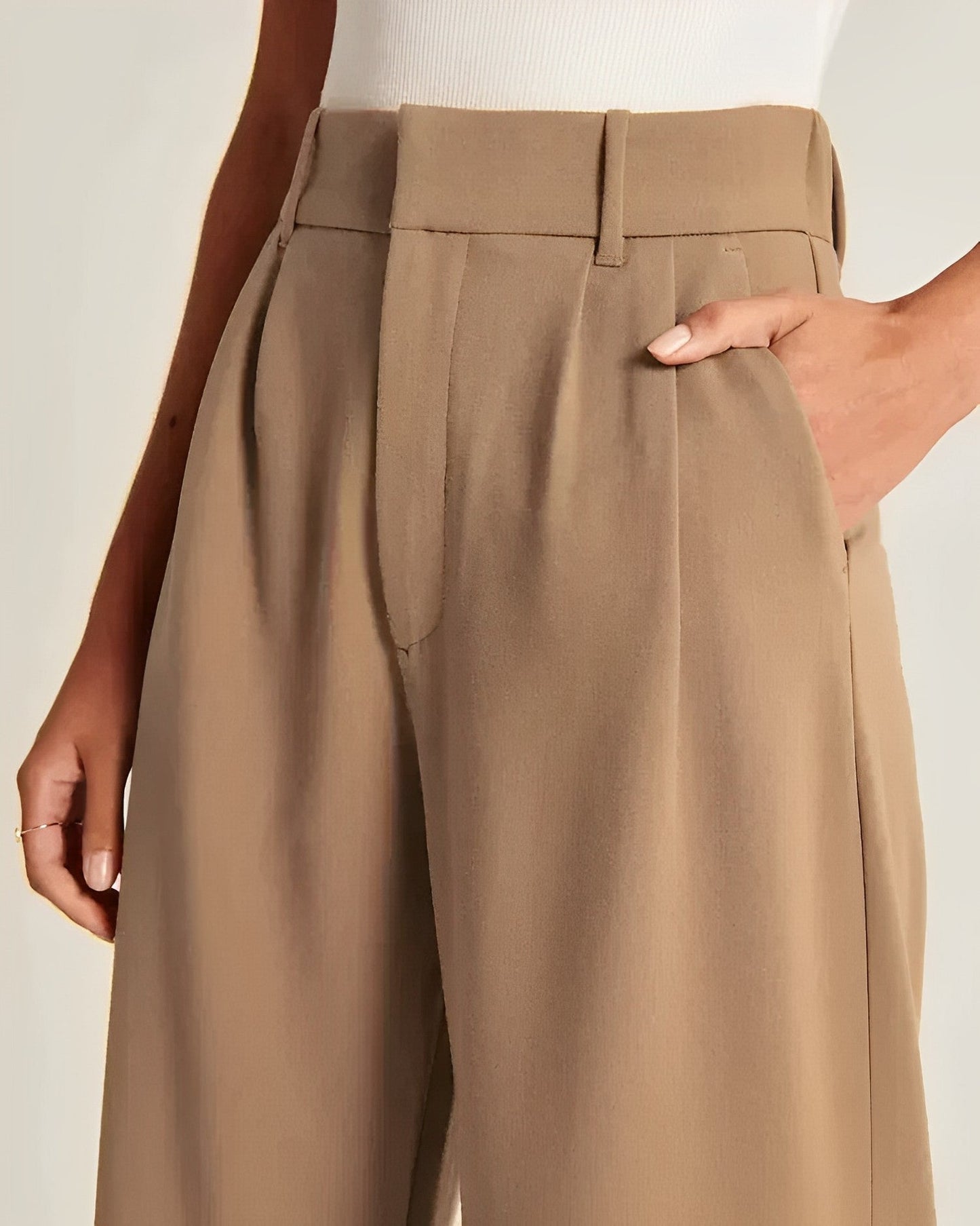 Vellessa – Damen Hose mit Weitem Bein & Maßgeschneidertem-HauteBerlin