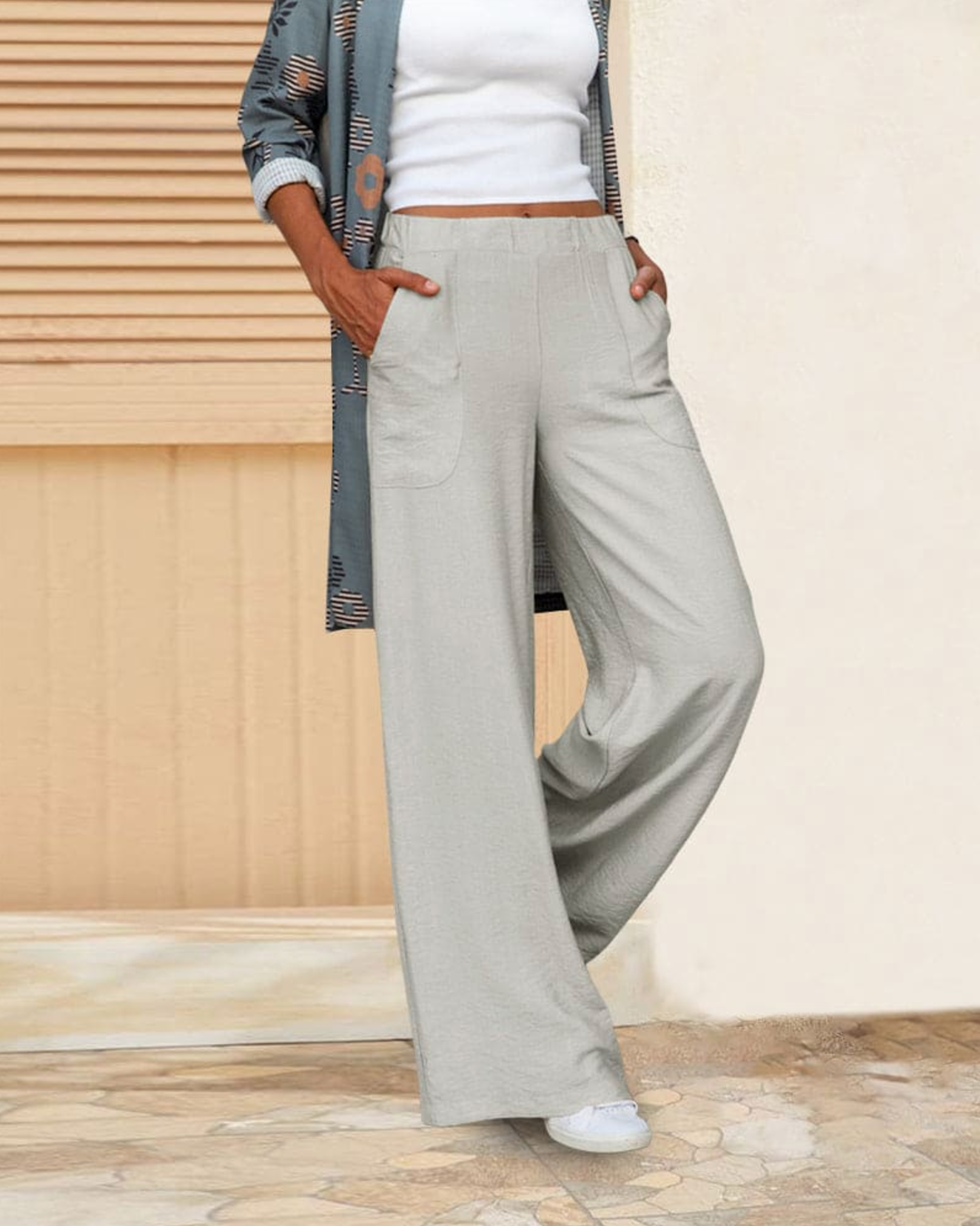 Sereluna – Damen Hose mit Mittelhohem Bund & Weitem Bein im Modernen Schnitt-HauteBerlin