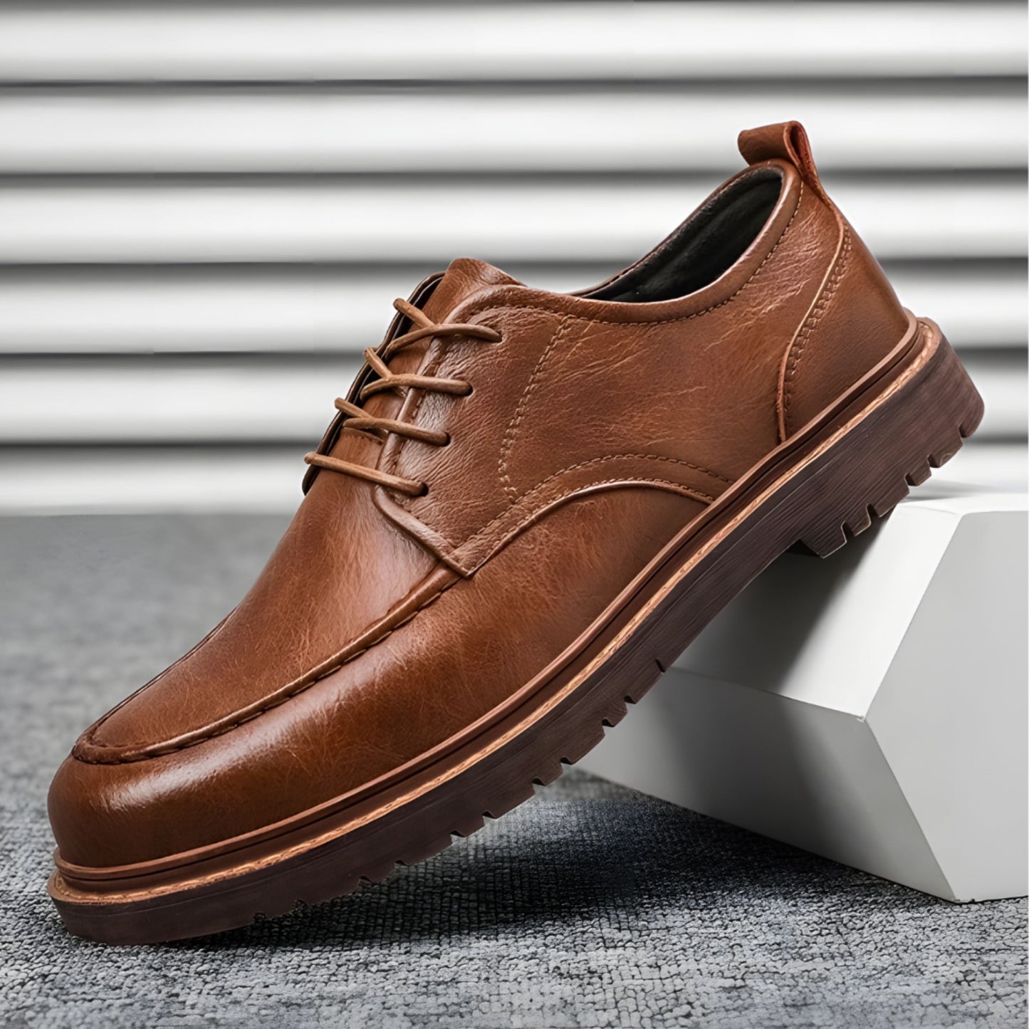 Lederschuhe – Herren, schwarzbraune Schnürschuhe im Chunky-Oxford-Stil-HauteBerlin