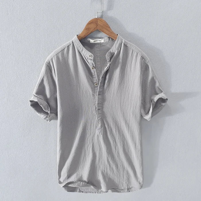 Leinenhemd – leichtes Kurzarm-T-Shirt mit halben Knöpfen für Herren-HauteBerlin