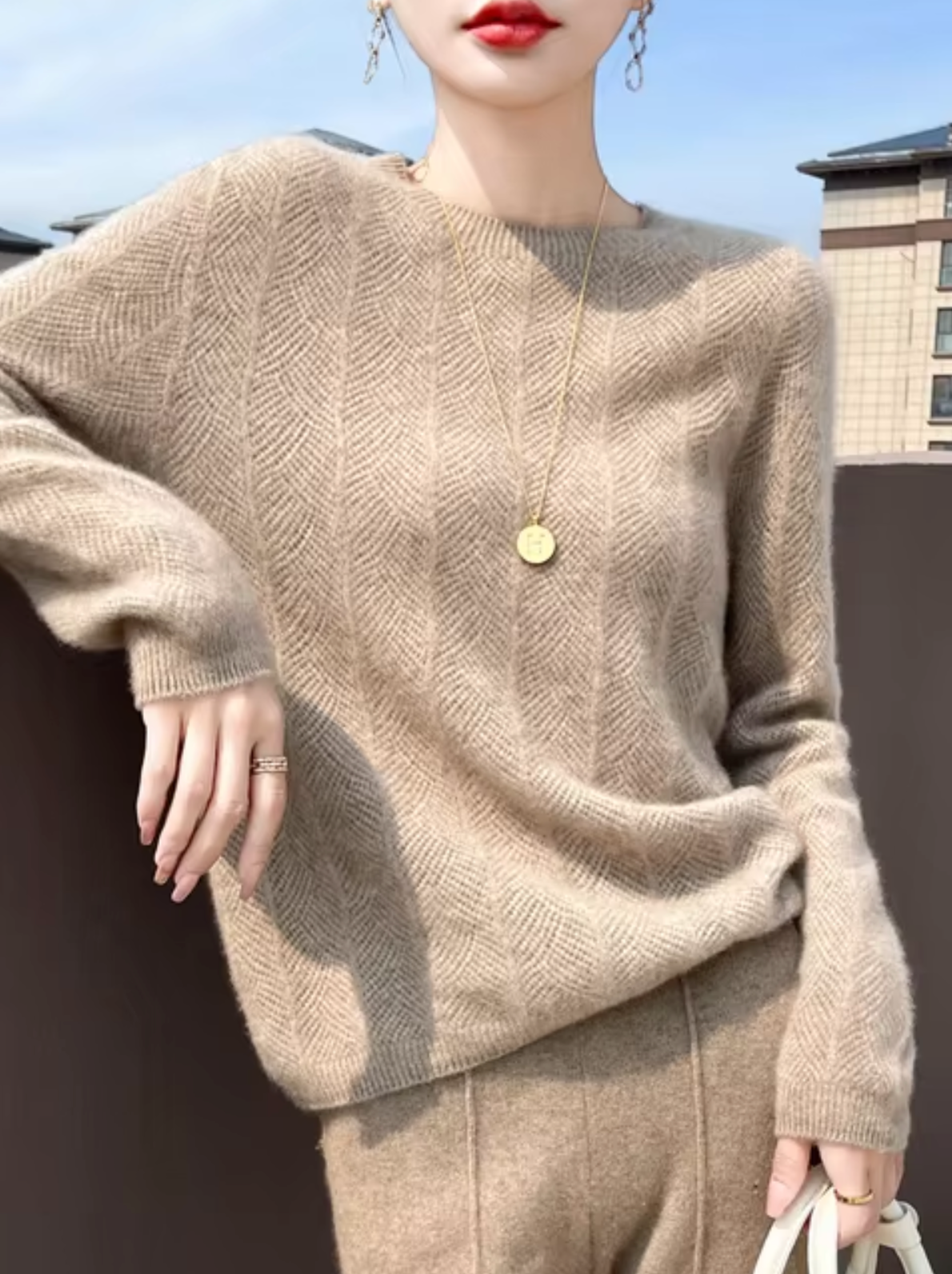 LuxeWeave – Eleganter Damen Kaschmirpullover aus Kaschmirwolle-Khaki-M-HauteBerlin