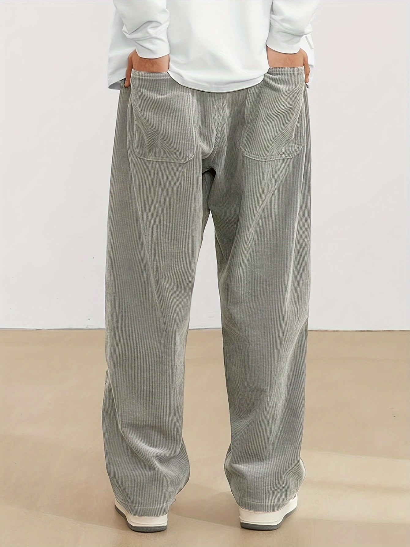 Varello – Herren Cordhose mit Geradem Bein & Taschen im Retro-Stil-HauteBerlin