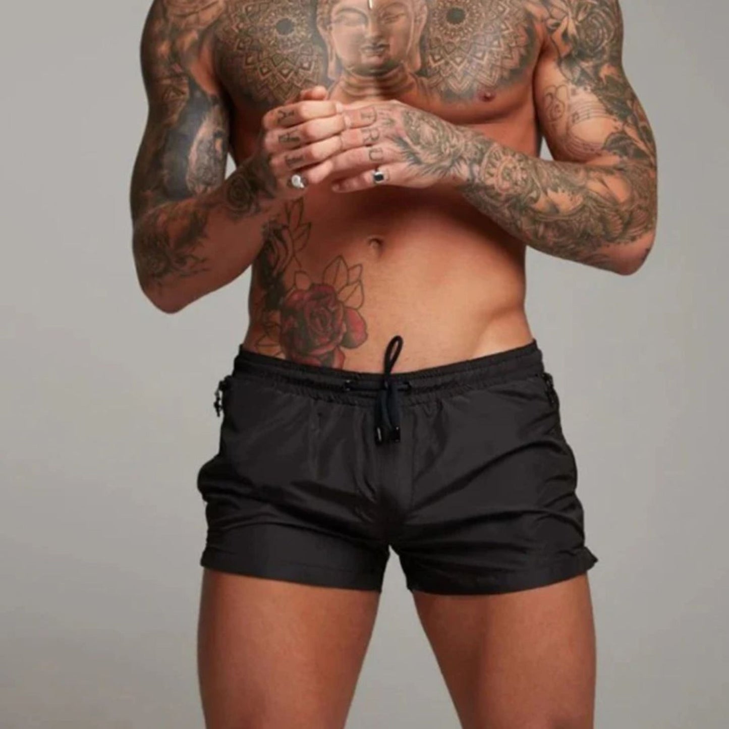 Badehose – elastischer Bund – Kordelzug – Badeshorts – Herren-Bademode-HauteBerlin