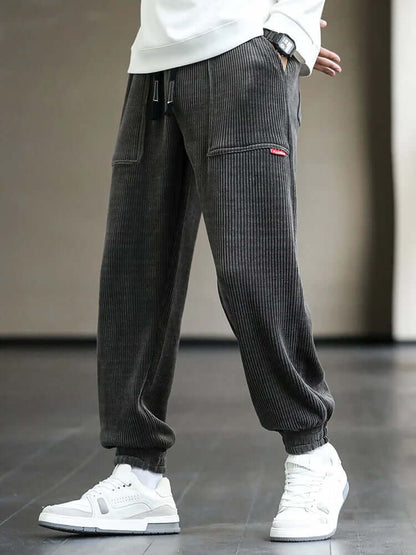 Cord-Jogginghose | Locker sitzend | Kordelzug | Jogginghose | Herrenhose-HauteBerlin