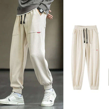 Cord-Jogginghose | Locker sitzend | Kordelzug | Jogginghose | Herrenhose-HauteBerlin