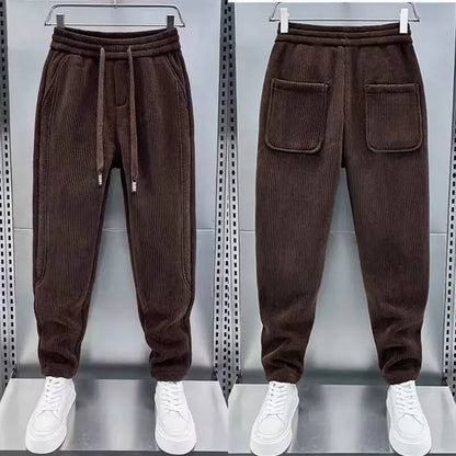 Cordhose – Herrenhose mit elastischem Bund, lockerer Passform und weiten Beinen-HauteBerlin