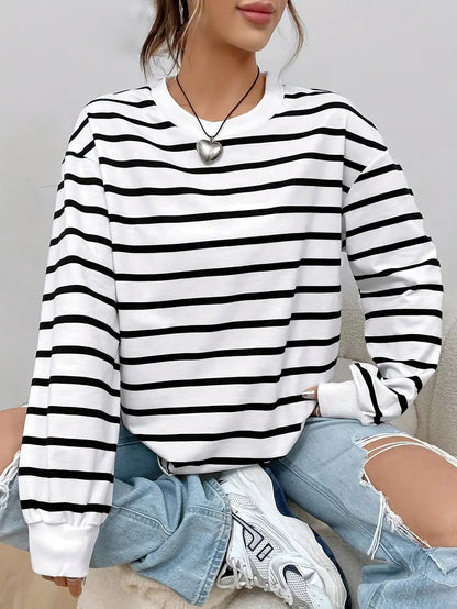 Gestreiftes Sweatshirt – Lässiger Oversize-Pullover für Frauen-HauteBerlin