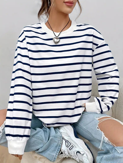Gestreiftes Sweatshirt – Lässiger Oversize-Pullover für Frauen-HauteBerlin