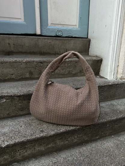 Gewebte Hobo-Tasche – Geflochtene Umhängetasche für Damen mit Reißverschluss-HauteBerlin