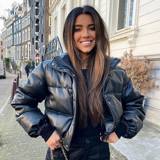 Pufferjacke – Schwarze, kurze Winterjacke für Frauen
