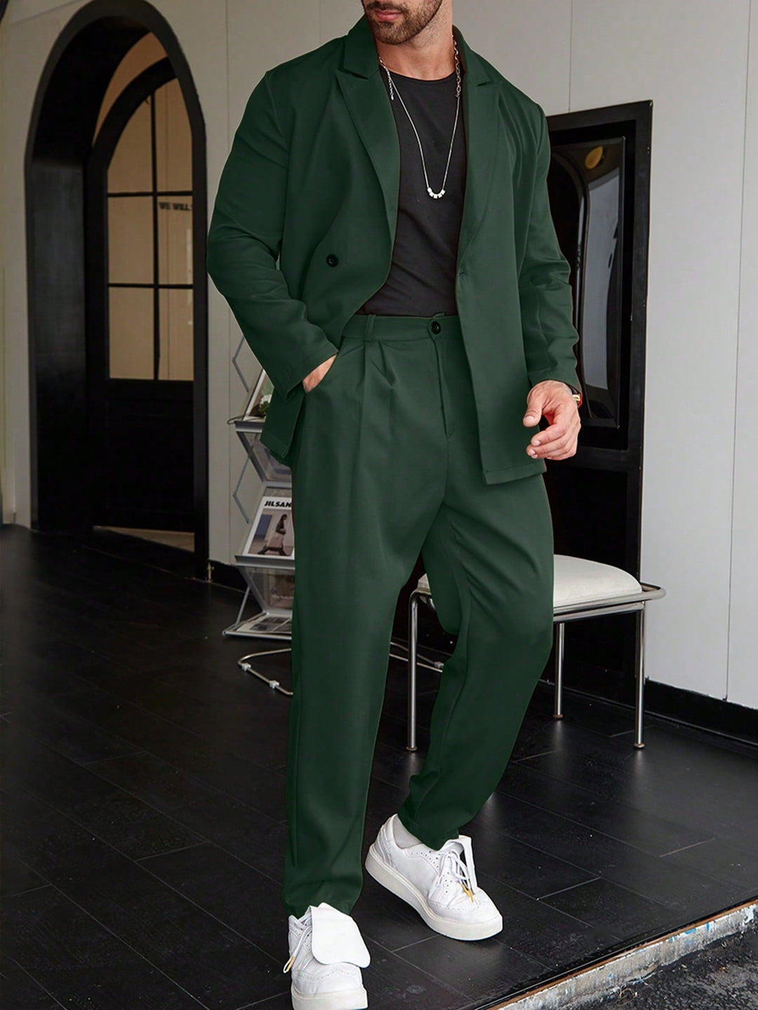 Herrenanzug | Relaxed Fit | Bundfaltenhosen | Blazer und Hosenset | Zweiteiliges Set für Herren-HauteBerlin