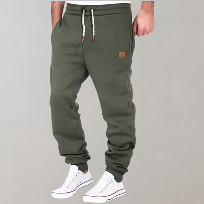 Jogger – bequeme Jogginghose für Herren mit elastischem Bund und Kordelzug-HauteBerlin