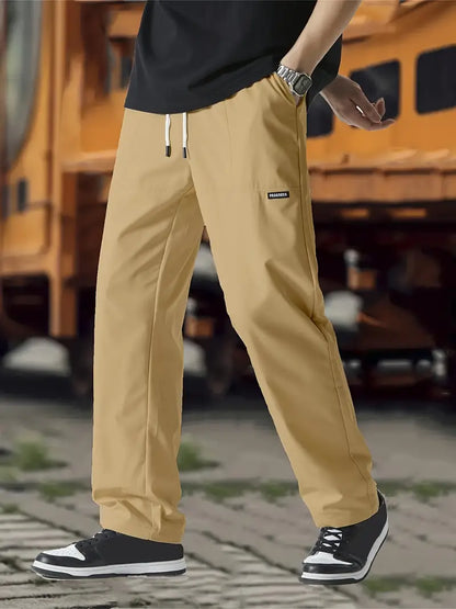 Jogginghose | Kordelzug | Freizeit | Gerade geschnittene Hose | Herrenhose-HauteBerlin