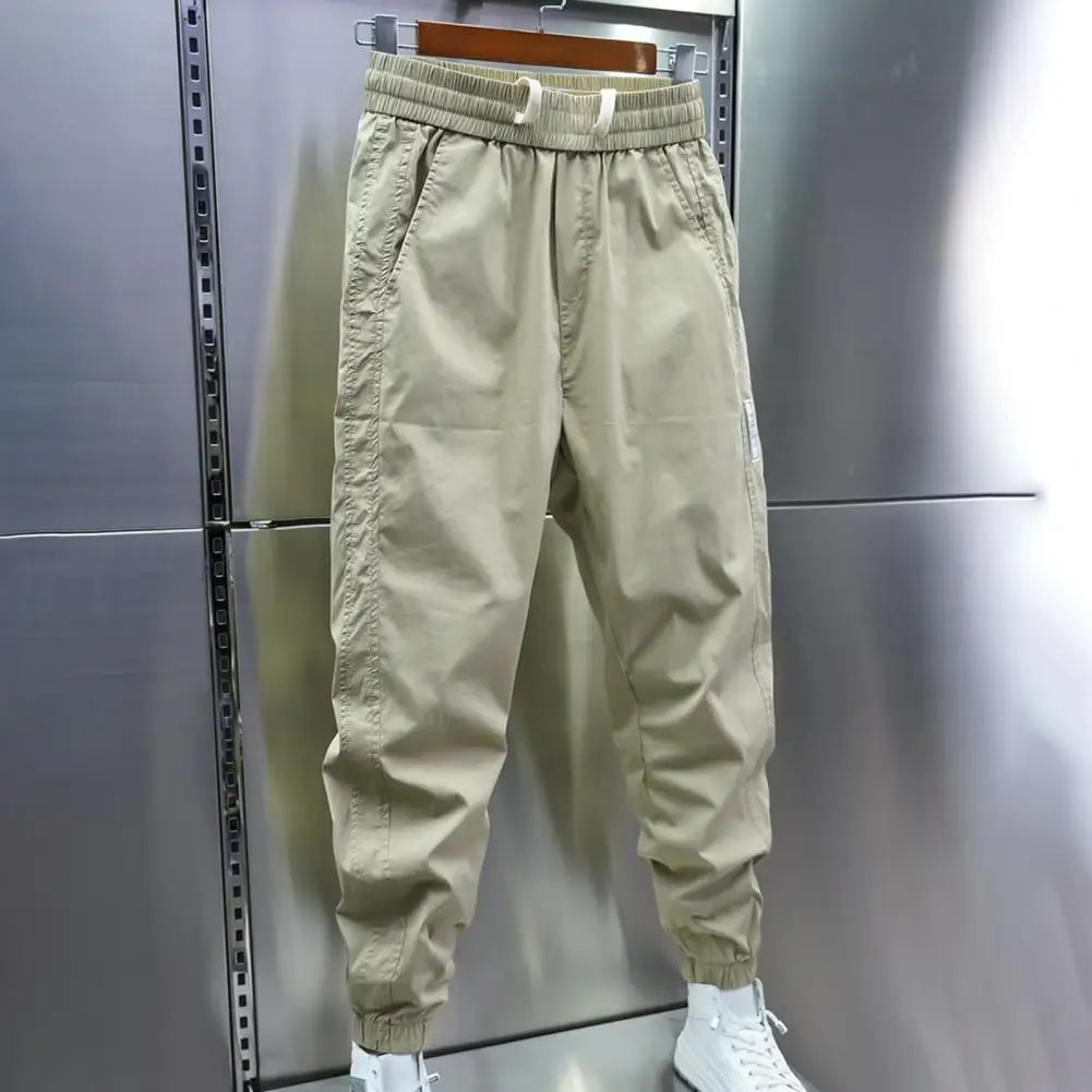 Jogginghose – Leichte Jogginghose mit Kordelzug für Männer-HauteBerlin