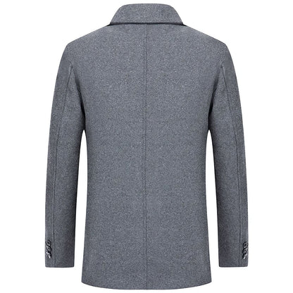 Kurzer Trenchcoat – Einreihig – Maßgeschneidert – Winter-Trenchcoat – Herrenjacke-HauteBerlin