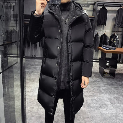 Lange Daunenjacke – Warmer Wintermantel mit Kapuze für Männer-HauteBerlin