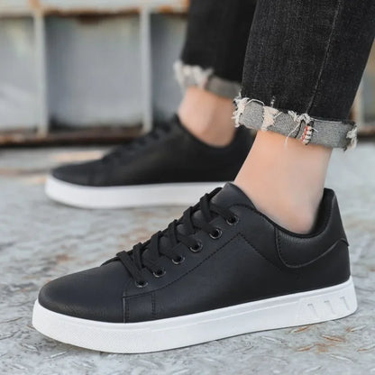 Ledersneakers | Lässig | Schnürsenkel | Trendy Sneakers | Herrensneakers-HauteBerlin