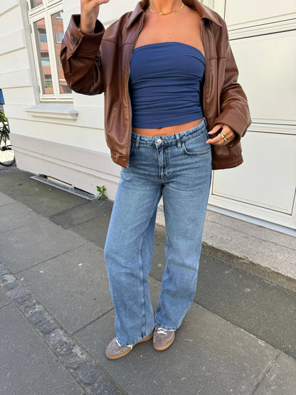 Loose Fit Jeans – Damenjeans mit normaler Leibhöhe und geradem Bein-HauteBerlin