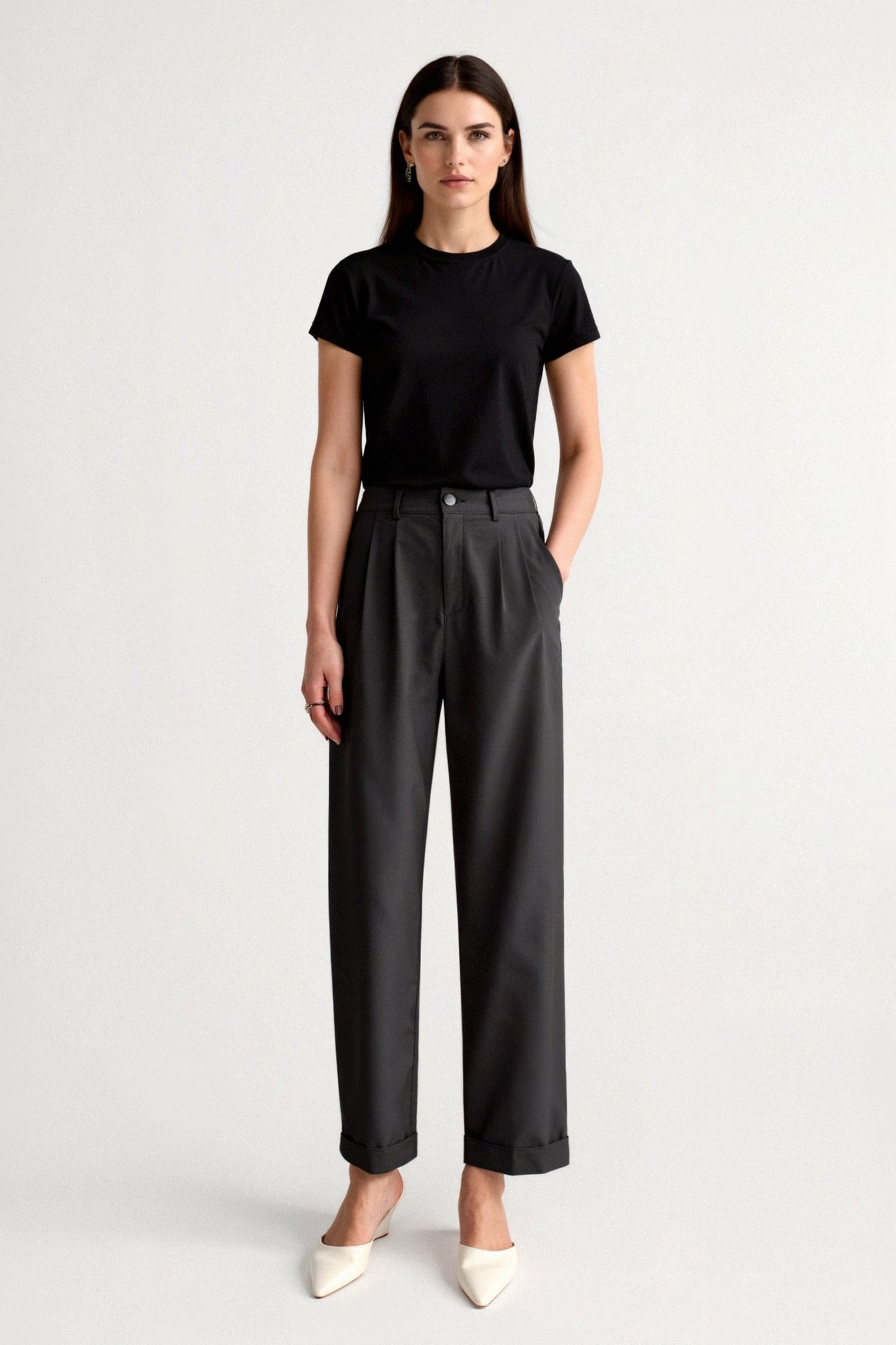 Plisseehose | Gerades Bein | Smart Casual | Hose mit Umschlag | Damenhose-HauteBerlin