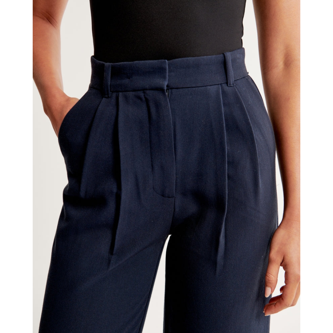 Plisseehose – Stylisch – Hohe Taille – Weite Hosenbeine – Damenhose-HauteBerlin