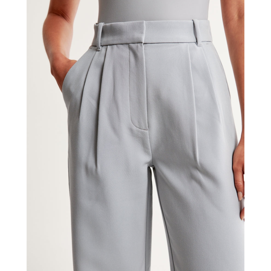 Plisseehose – Stylisch – Hohe Taille – Weite Hosenbeine – Damenhose-HauteBerlin