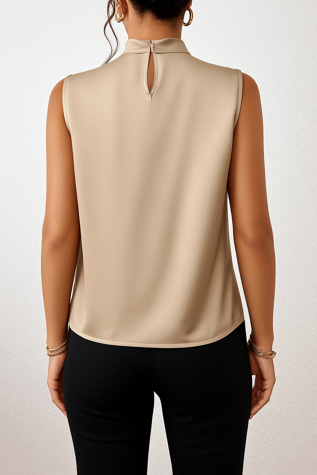 Satin-Oberteil | Ärmellos | Elegant | Neckholder-Oberteil | Damenbekleidung-HauteBerlin