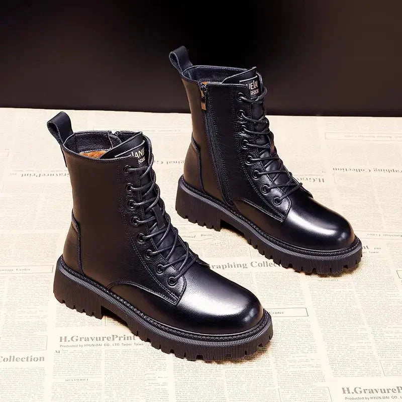 Dalphine - Winterstiefel aus schwarzem Leder-HauteBerlin