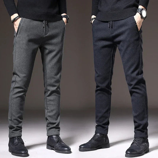 Schmal geschnittene Jogginghose – Lässige Skinny-Hose mit Kordelzug für Männer-HauteBerlin