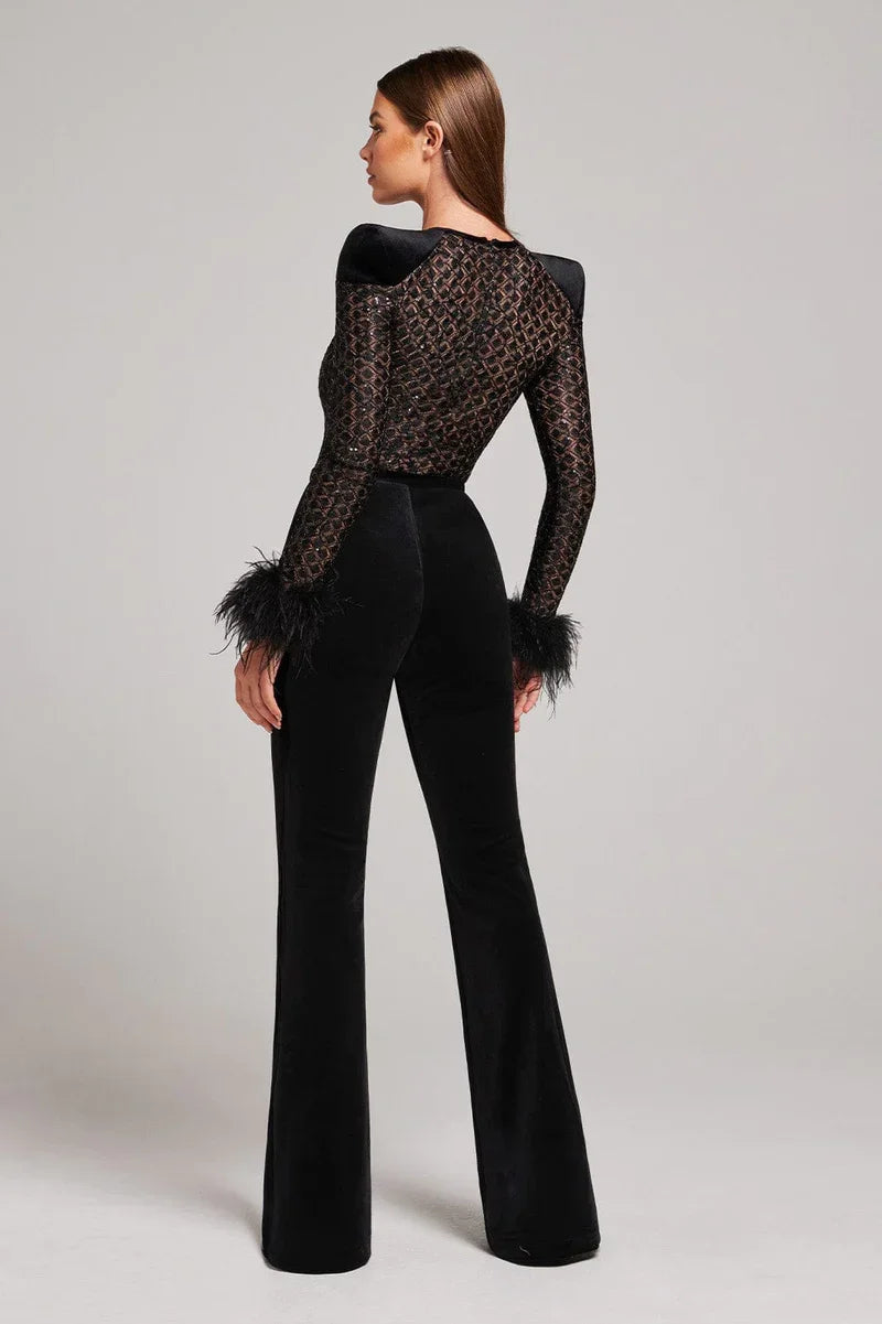 Schwarzer Overall – Federmanschette – Langarm – Eleganter Overall – Figurbetonter Overall-HauteBerlin