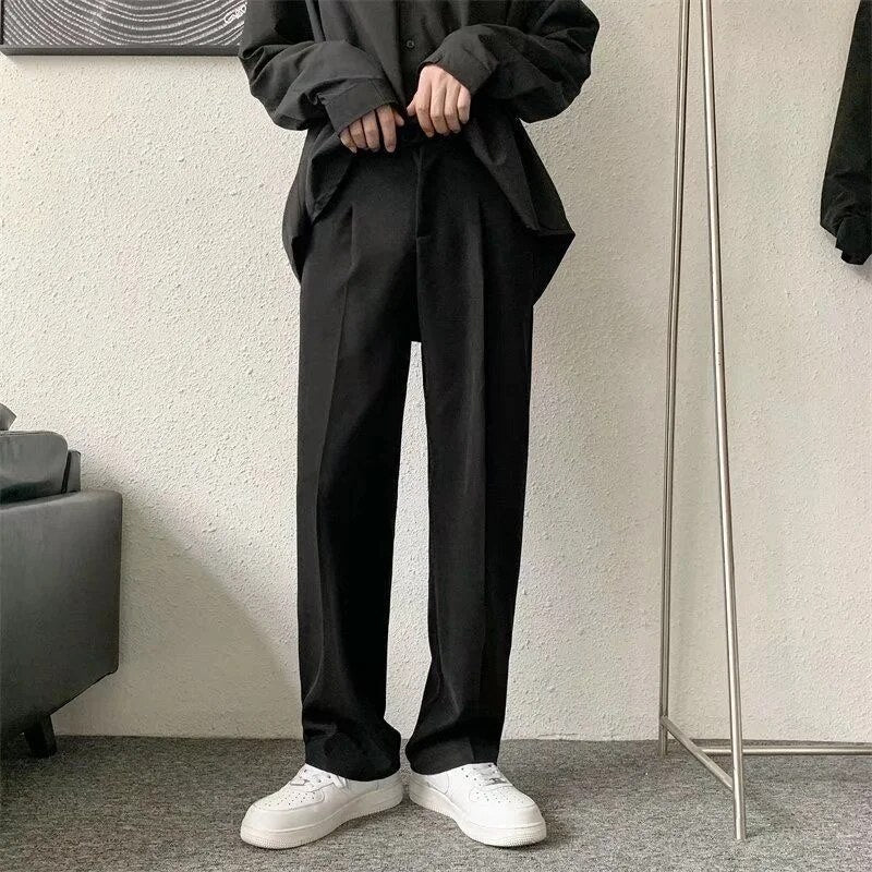Slack Pants - Gerades Bein - Lockere Passform - Bundfaltenhosen - Herrenhosen-HauteBerlin