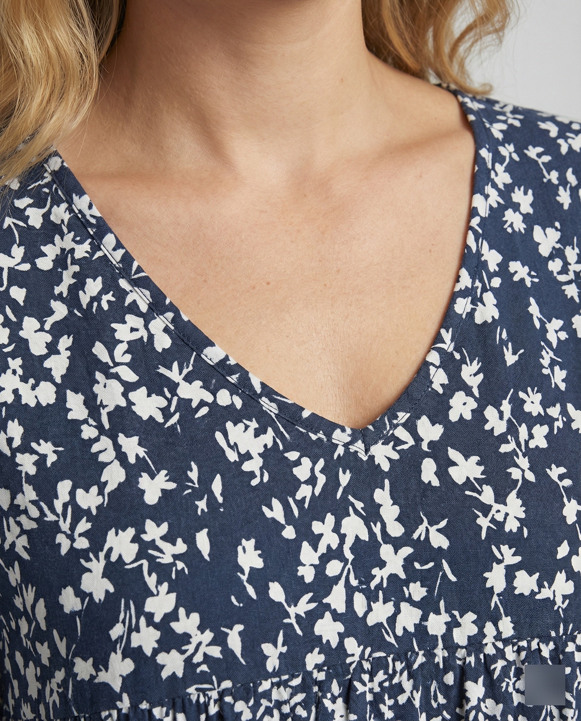 Sommerkleid – lockere Passform – Viertelärmel – Blumenkleid – Freizeitkleid-HauteBerlin