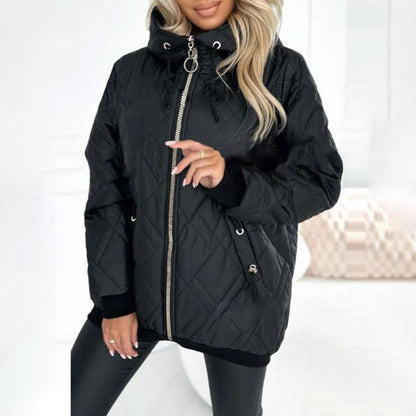 Steppjacke - Kapuze - wattiert - Jacke in Übergröße - Winterjacke für Frauen-HauteBerlin