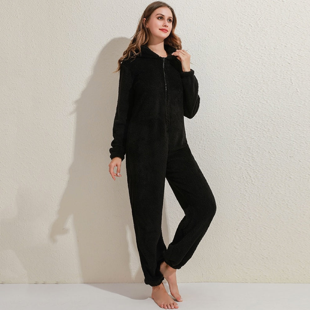 Strick-Strampler | Mit Kapuze | Mit Reißverschluss | Strampler für Erwachsene | Loungewear-HauteBerlin