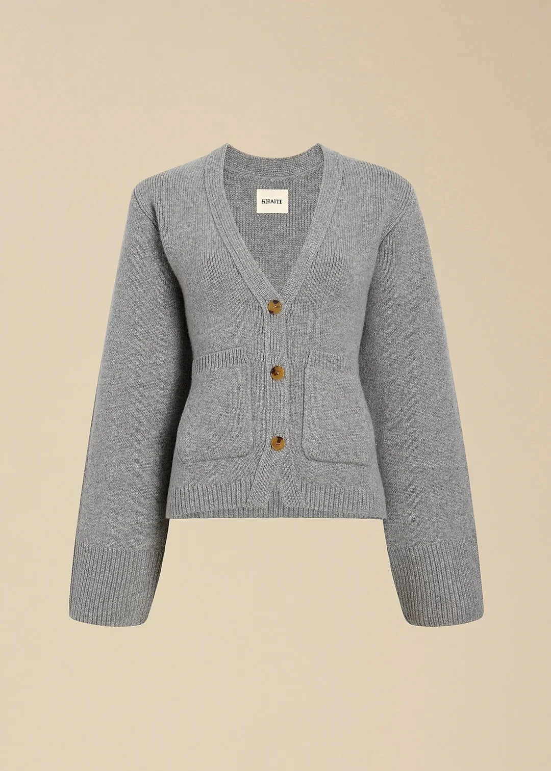 Strickjacke – Oversized-Strickjacke mit V-Ausschnitt und Knöpfen für Damen-HauteBerlin