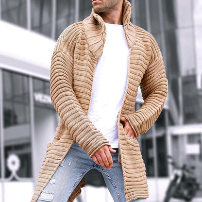 Strickjacke – mit Kapuze – vorne offen – lange Strickjacke – Herren-Strickjacke-HauteBerlin