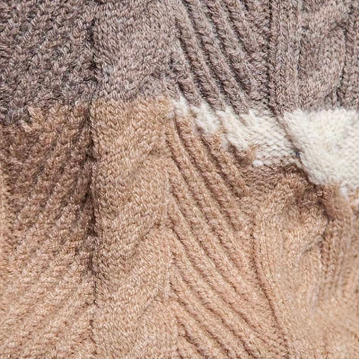 Strickpullover | Rundhalsausschnitt | Zopfmuster | Pullover | Herrenpullover-HauteBerlin