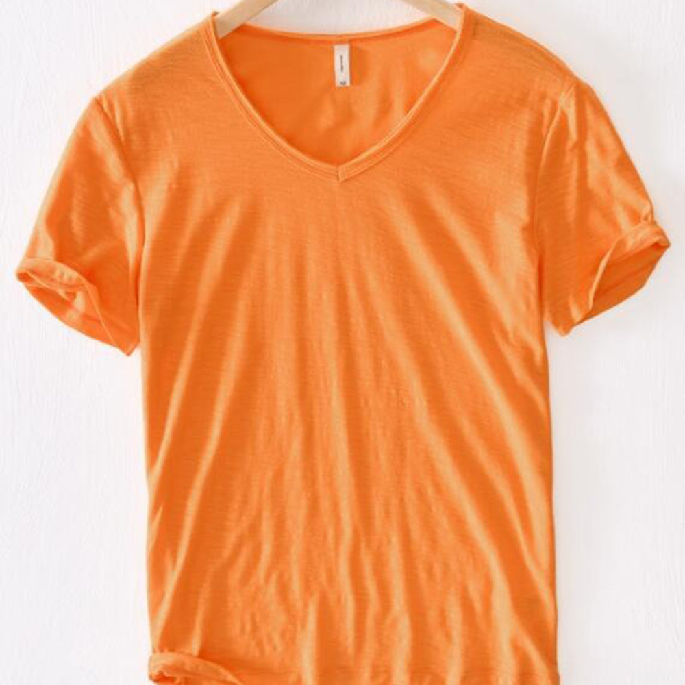 T-Shirt mit V-Ausschnitt | Leicht | Kurzarm | Sommershirt | Herren-T-Shirt-HauteBerlin