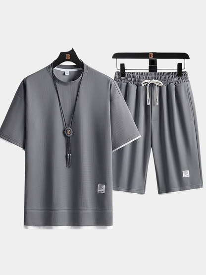 T-Shirt und Shorts im Set | Oversized | Kordelzug | Zweiteiliges Set | Herrenbekleidung-HauteBerlin