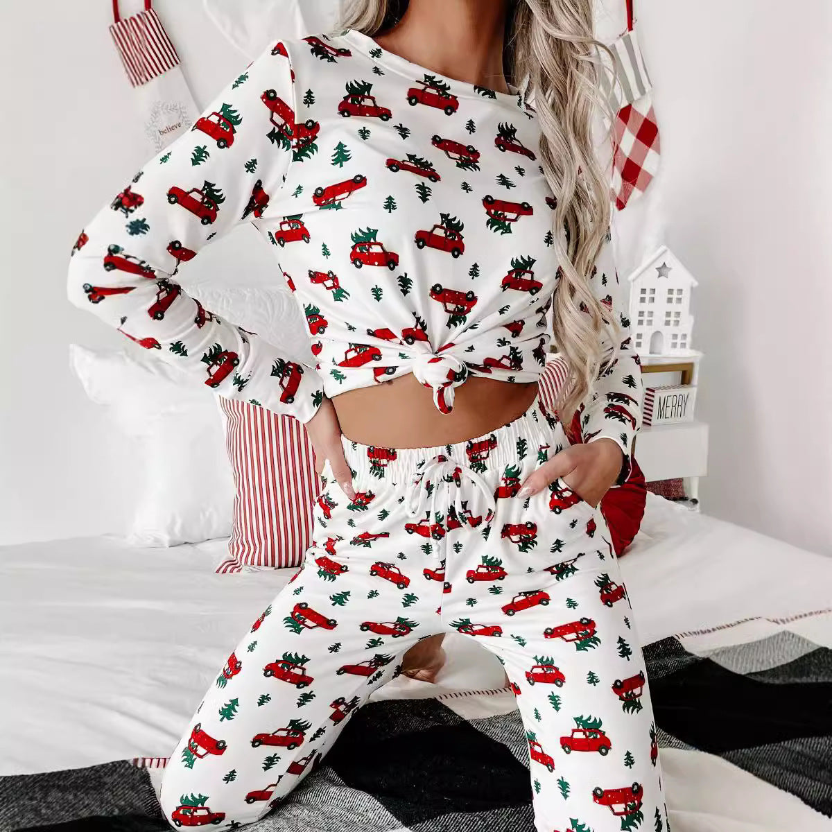 Weihnachtspyjama – Langärmeliges Weihnachtsbaum-Pyjama-Set für Frauen-HauteBerlin