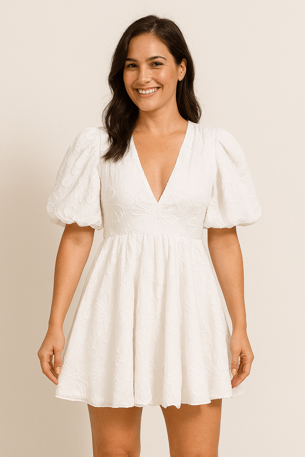 Weißes Kleid – Minikleid für Frauen mit Puffärmeln-HauteBerlin