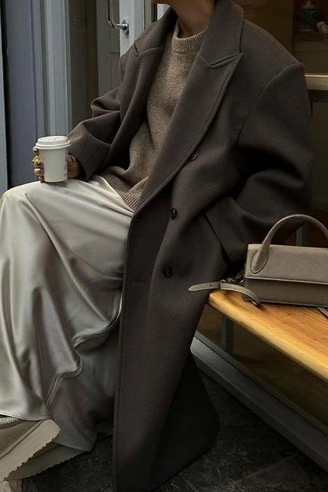 Winter-Trenchcoat | Braun | Zweireihiger langer Mantel | Wintermantel für Frauen-HauteBerlin