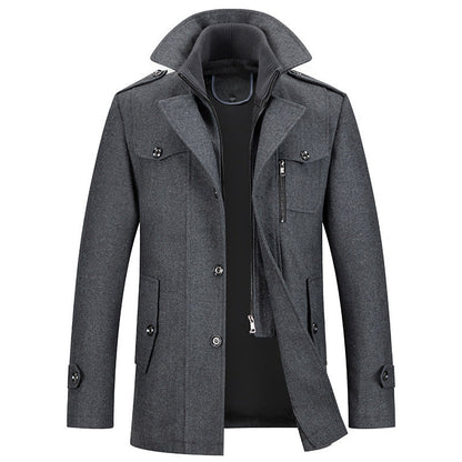 Winterjacke – Herrenjacke aus Wolle mit Reißverschluss und einreihiger Knopfleiste-HauteBerlin