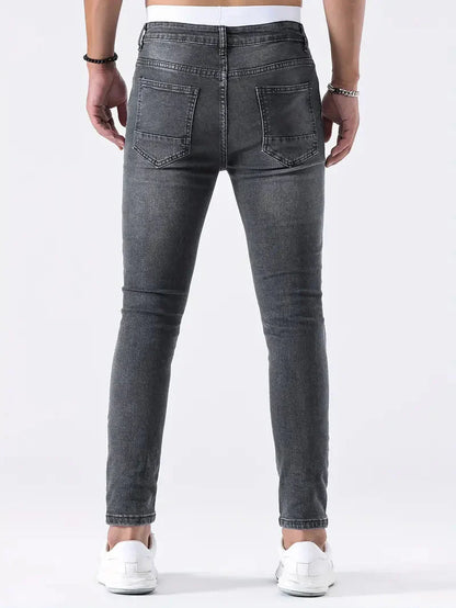Zayden Zerrissene Jeans | Trendige Slim Fit Jeans für Männer-HauteBerlin