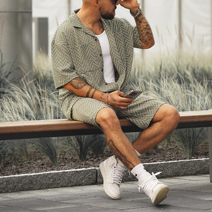 Zweiteiliges Set – Kurzarmhemd und Shorts für Herren für den Sommer-HauteBerlin