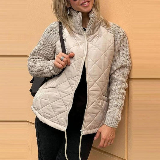 Steppjacke - Gefütterte Jacke mit gestrickten Ärmeln für Frauen