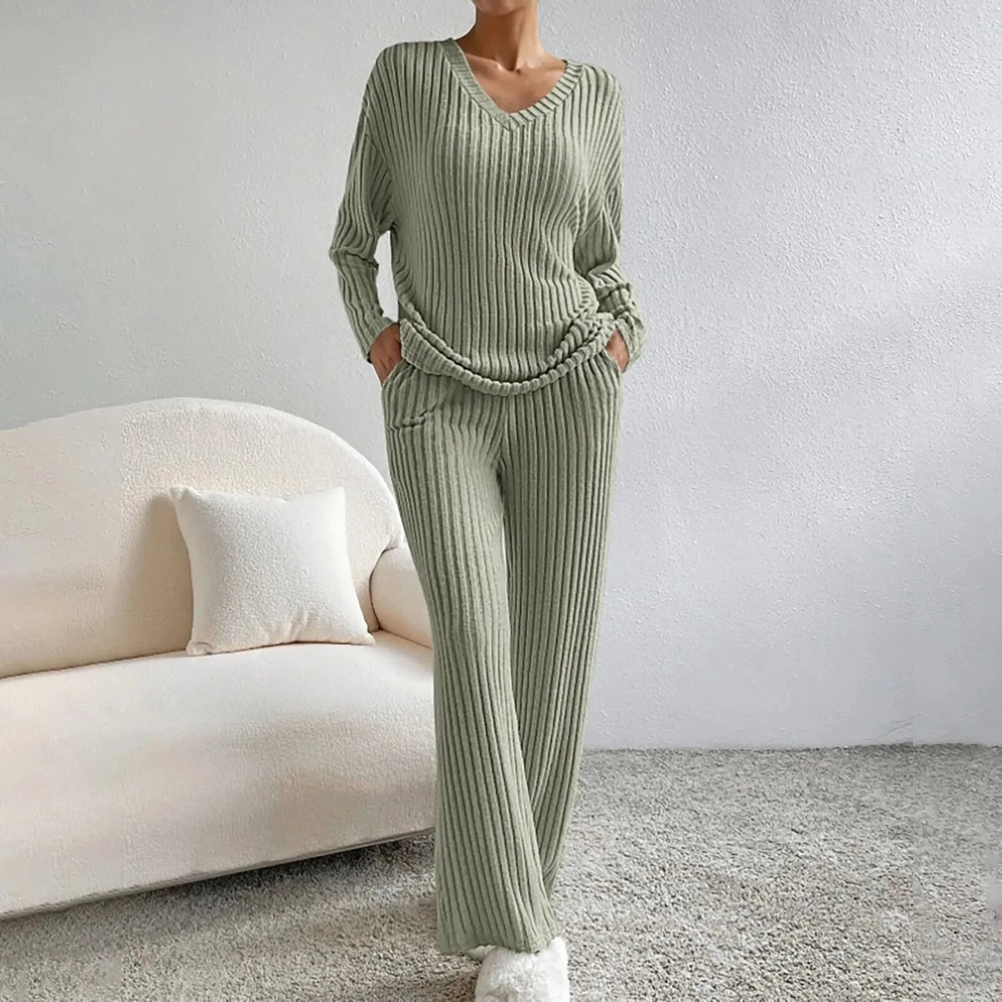 Velmira – Zweiteiliges Damen Lounge-Set mit Weichem Stoff & Bequemer Passform-Olivgrün-S-HauteBerlin