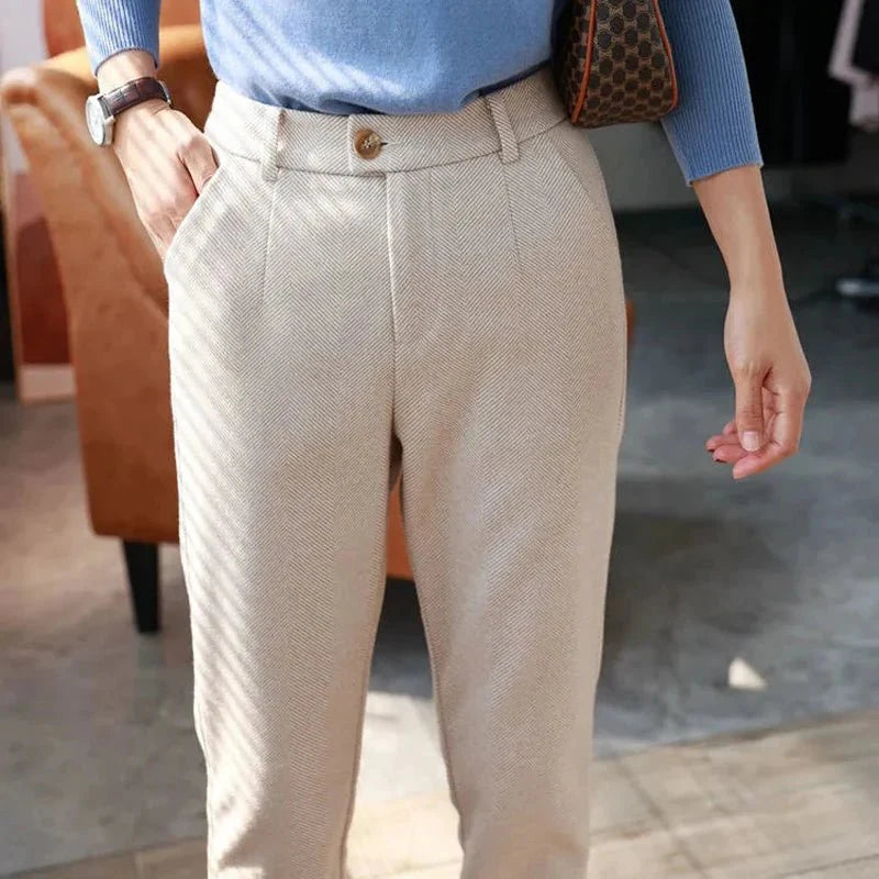 Élivine – Hoch taillierte Damen Tweed-Hose mit Klassischem Schnitt & Struktur-HauteBerlin