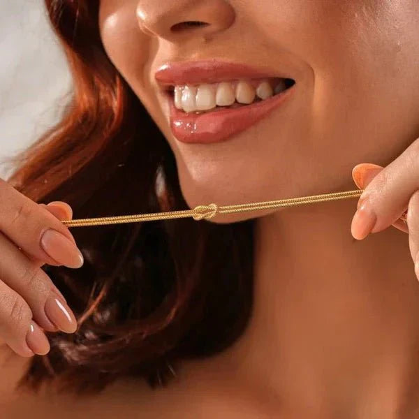 Knotenarmband – Dünnes, minimalistisches Armband für Frauen