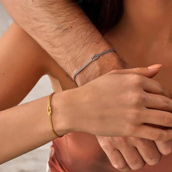 Knotenarmband – Minimalistisches Silber- und Goldarmband für Frauen
